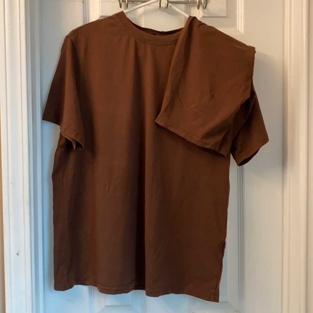 Brown biker short and top set.